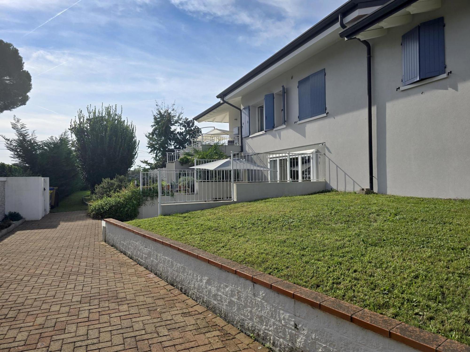 Sofia Bed & Breakfast *